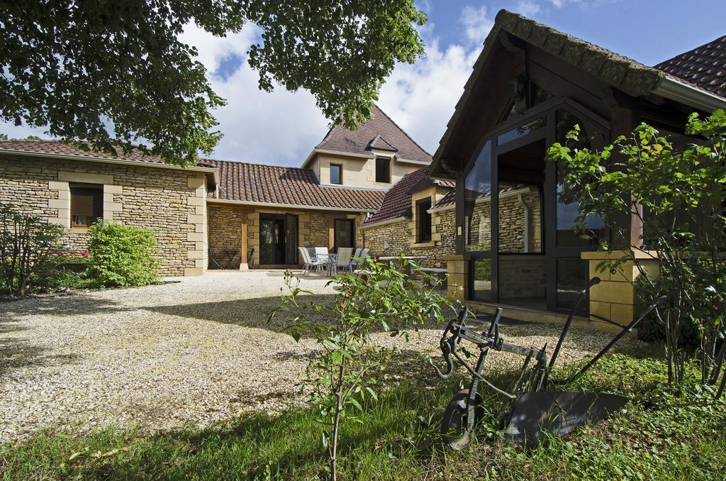 La Table Du Chaffour Hotel Saint-Geniès-Bellevue Exterior foto